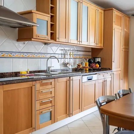 Apartment Oura Sunrise 3b - Sea View & Oura & Location Albufeira
